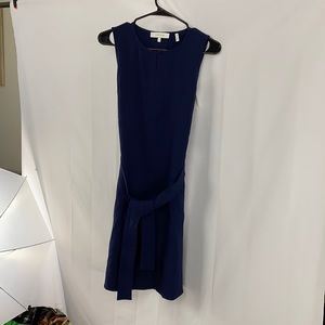 Lark & Ro Women’s Sleeveless split crew neck